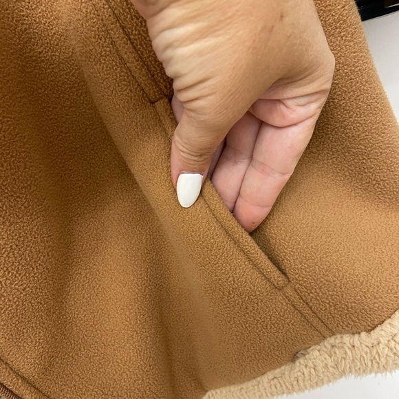 🧸Teddy bear fleece 🧸Vest Xl pit 25” - Picture 2 of 2